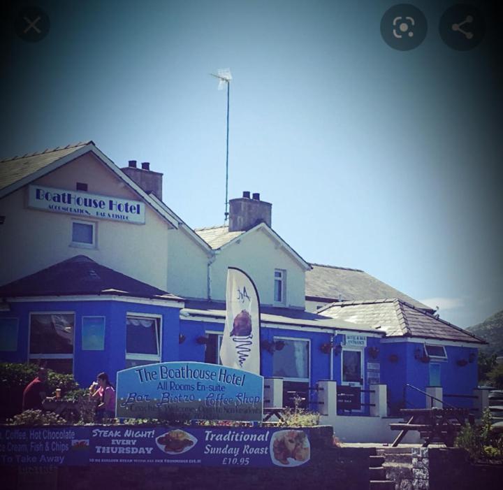 Boathouse Hotel Holyhead Eksteriør billede
